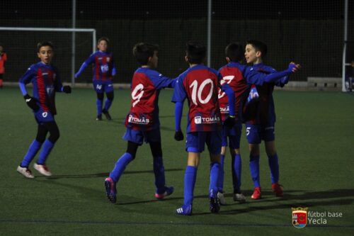 Alevin A – Alevin B 21